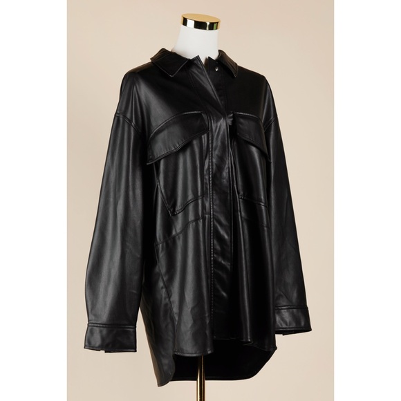 Zara Jackets & Blazers - Sz M Zara Black Oversized Faux Leather Button Down Shacket EUC